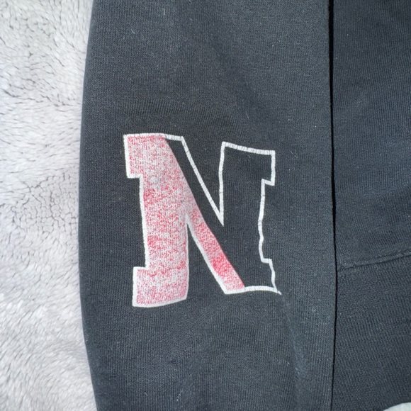 Black NorthEastern Huskies Hoodie - Picture 3 of 6